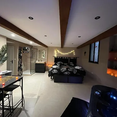 Le Cocon Evasion Privee - Jacuzzi - Yetişkin Oteli *