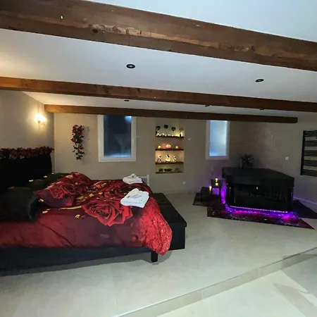 Le Cocon Evasion Privee - Jacuzzi - Lunel (Herault)