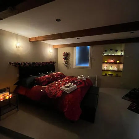 Le Cocon Evasion Privee - Jacuzzi - * Lunel (Herault)